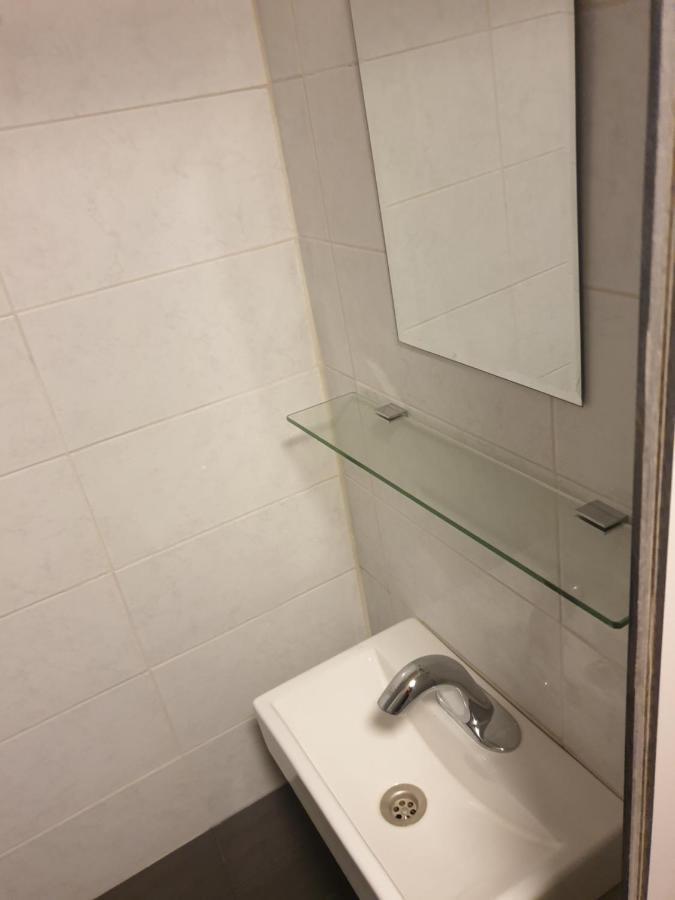 Baselj Lodge Dom Na Lovrencu מראה חיצוני תמונה